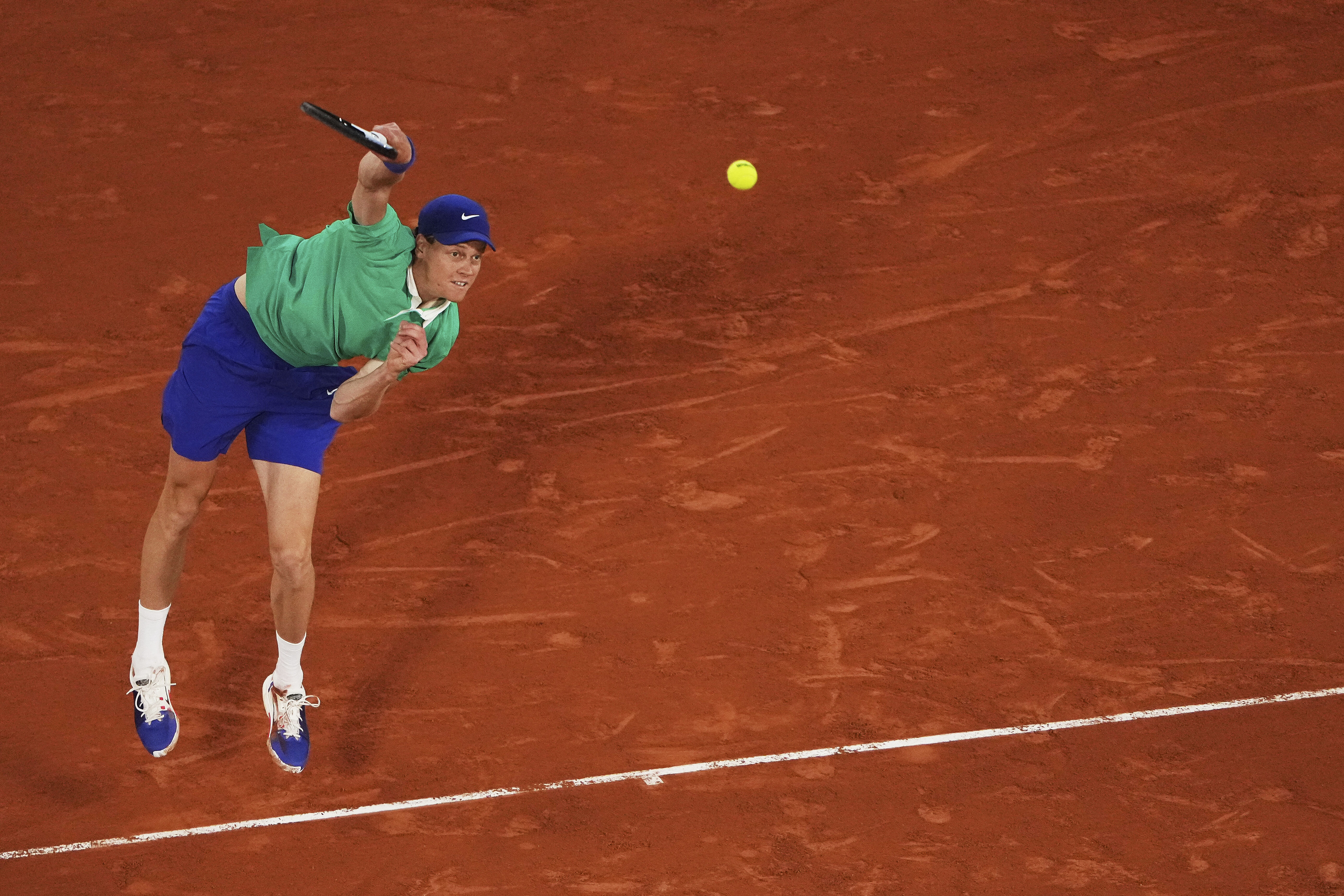 年终总决赛碾压法网，辛纳刷新纪录