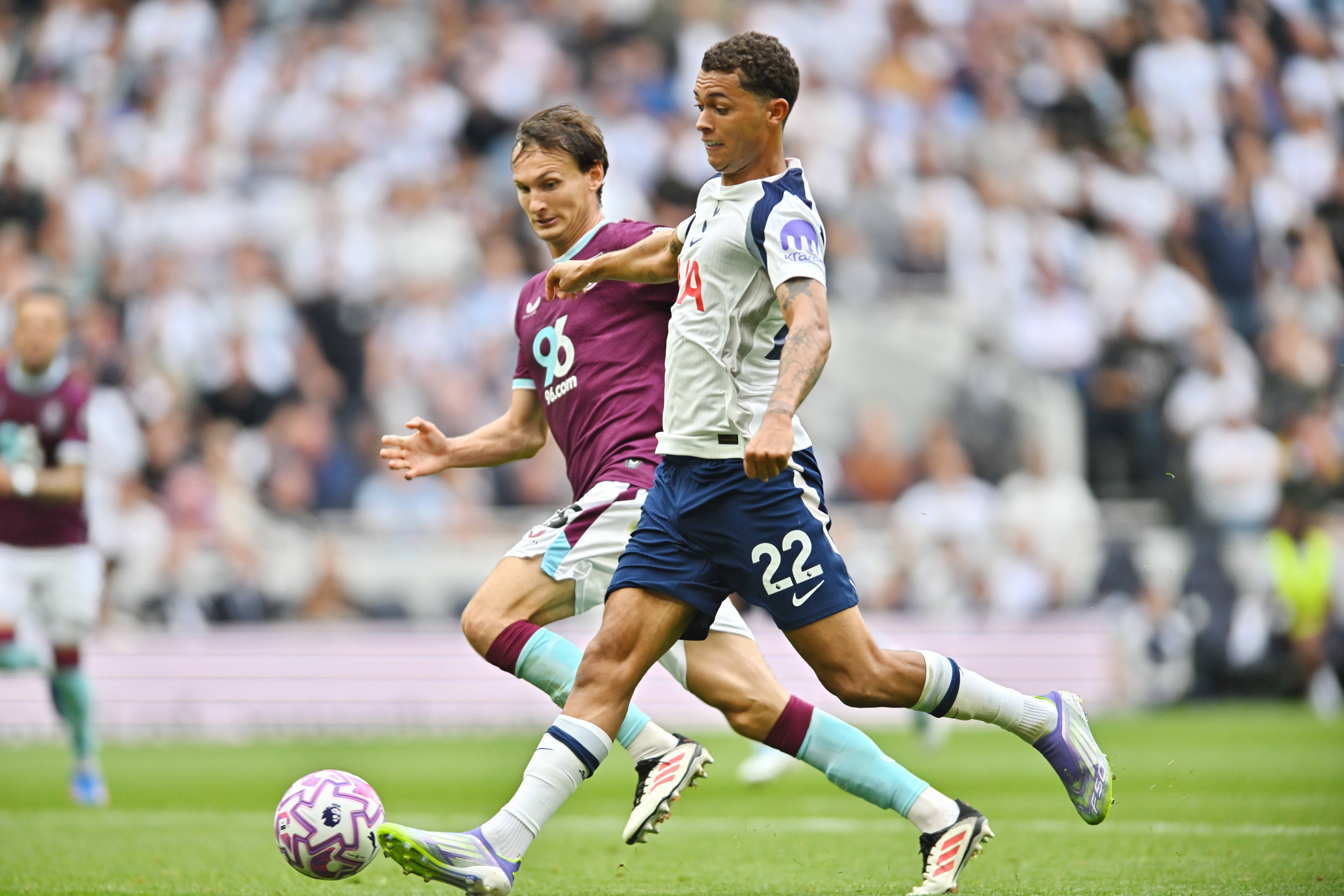 开云APP-利物浦客场1比3不敌热刺，榜首位置岌岌可危