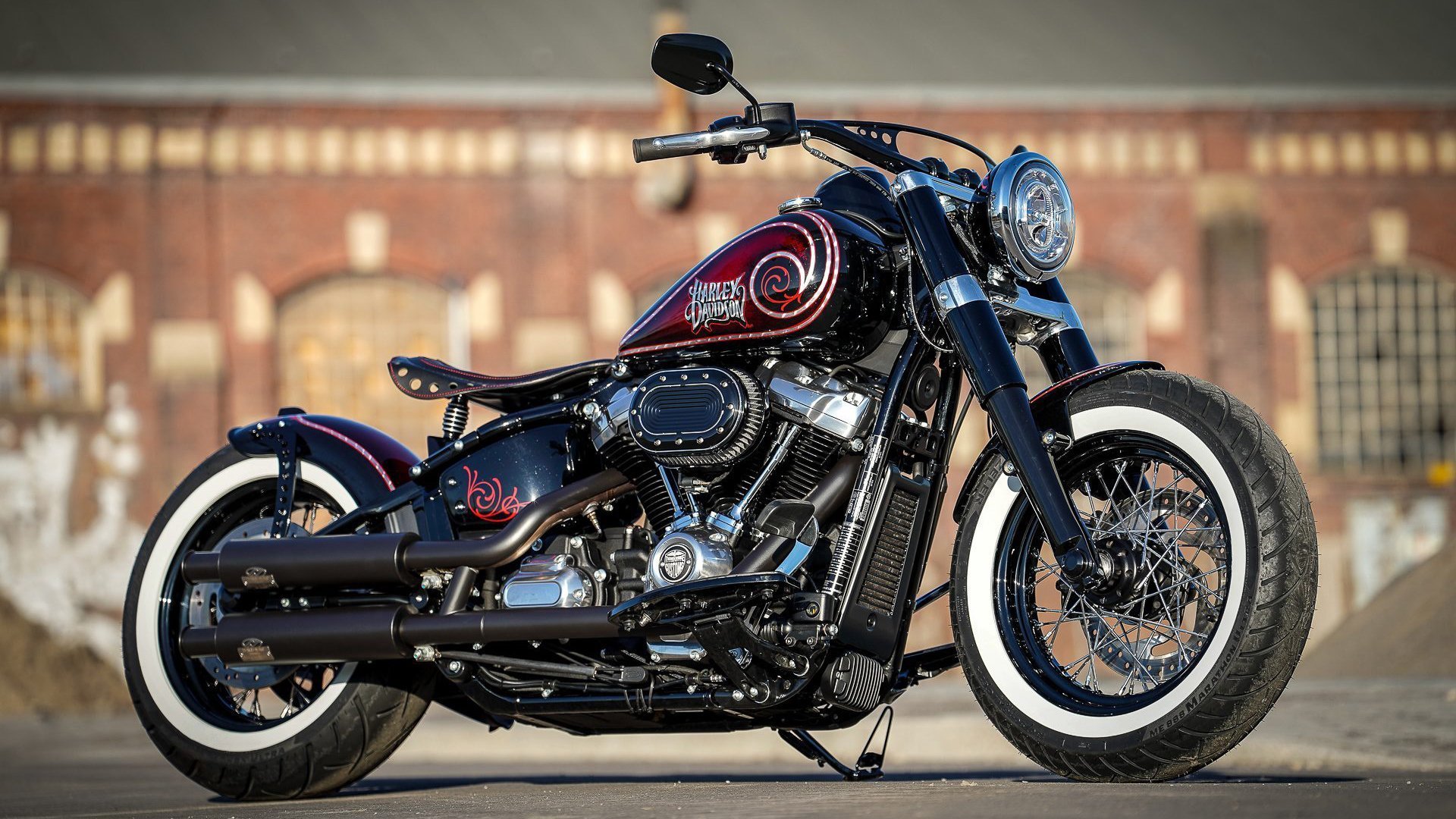 开云下载-雄鹿鏖战山西队，布克成为关键先生