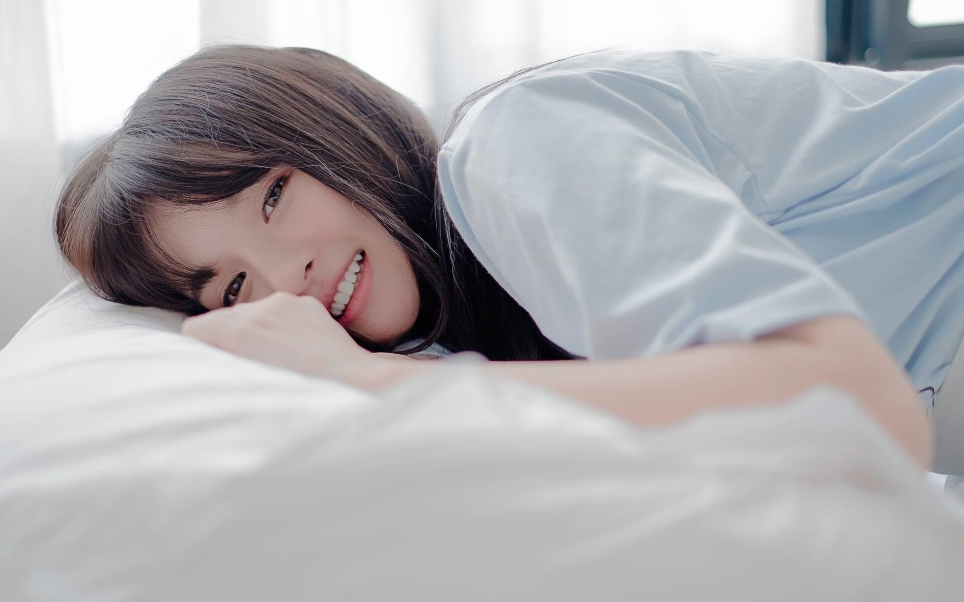 米兰圣西罗奇迹，卢卡库双响宣告魔王归来，红黑军团翻盘雷恩！