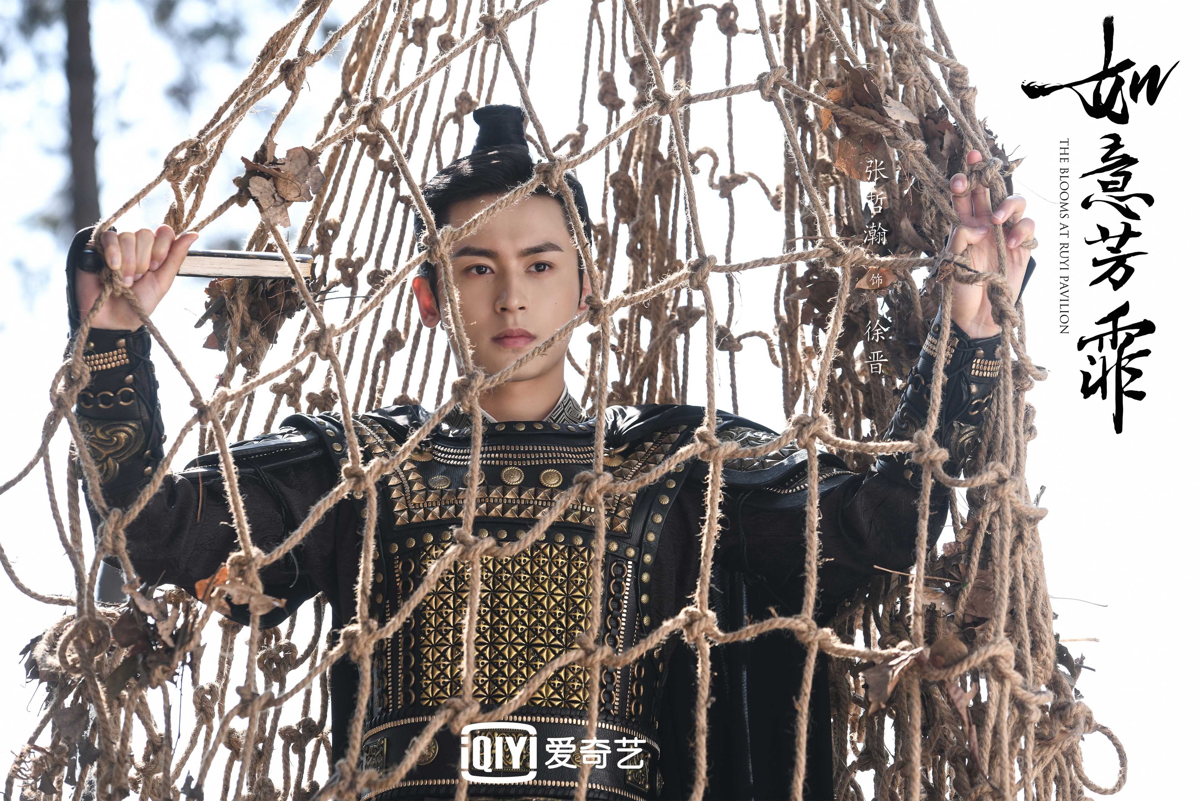 开云下载-南美世预赛，巴拉圭3-0碾压秘鲁，加克波异地谱英雄赞歌